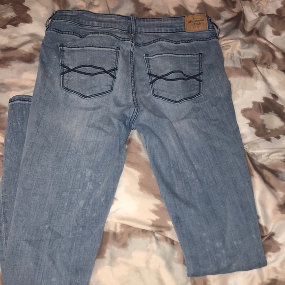 Abercrombie and Fitch Ripped Jeans - Picture 4 of 4